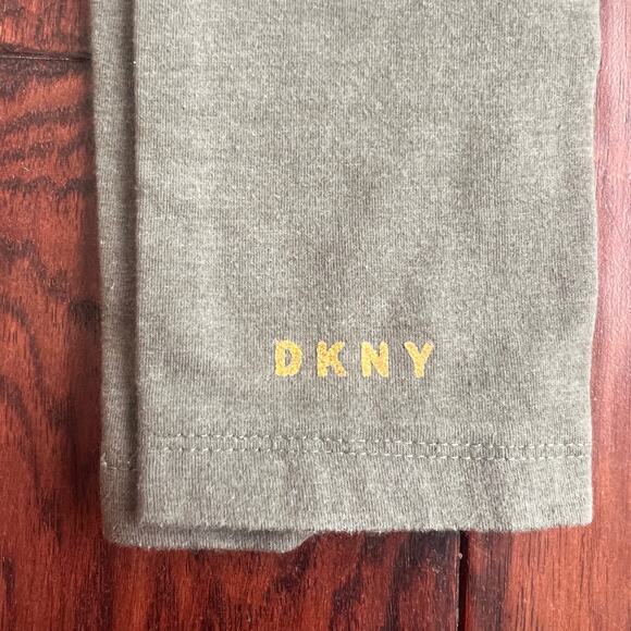 DKNY 4 Children's Long Sleeve Outfit Reverse Sequin Bunny Fall Cozy - Picture 6 of 7